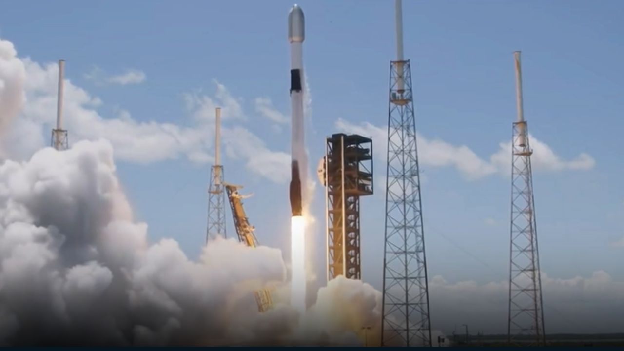 SpaceX Launches 23 Starlink Satellites Advancing Global Internet Connectivity