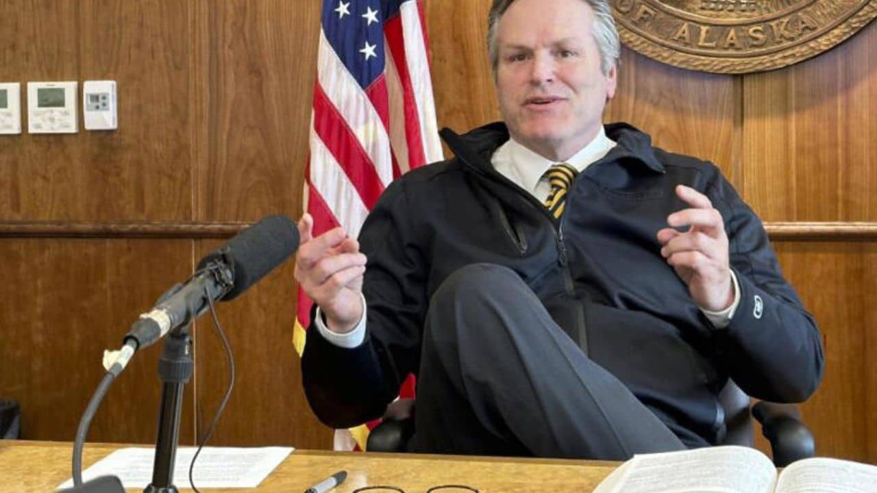 Alaska Governor Vetoes Expanded Birth Control Access Amid Court Ruling on Abortion Providers